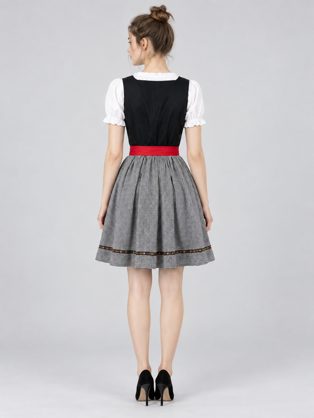 Bavarian-Style Dirndl Dress with Apron and Blouse