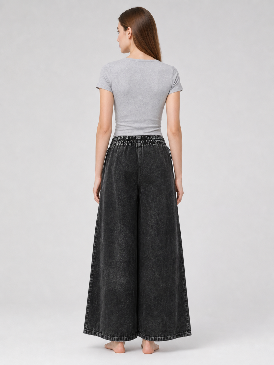 Black wide-leg denim pants with drawstring