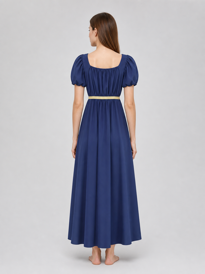 Long Bridgerton-style dress with sleeves