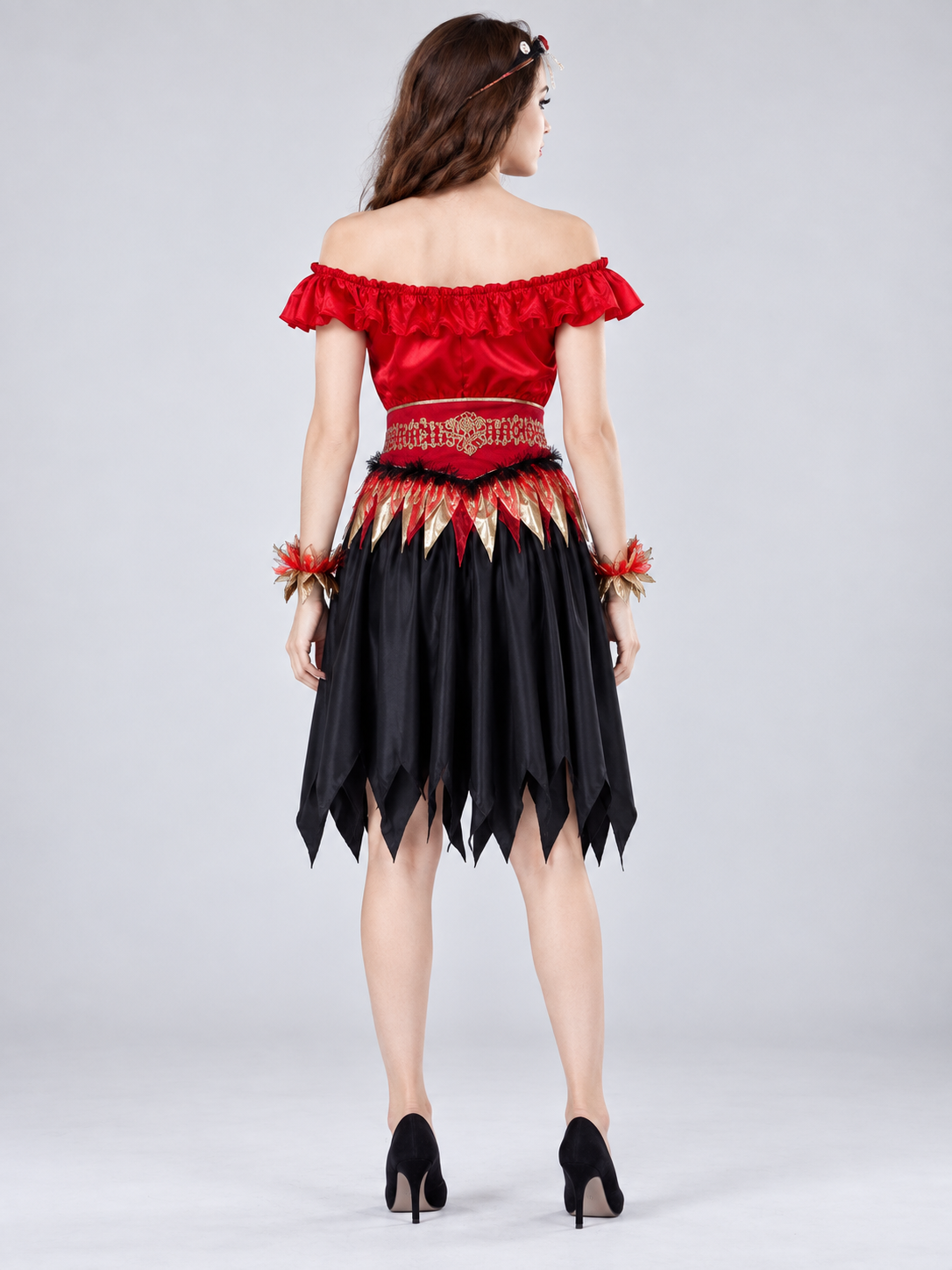 Vampire costume with headpiece and belt