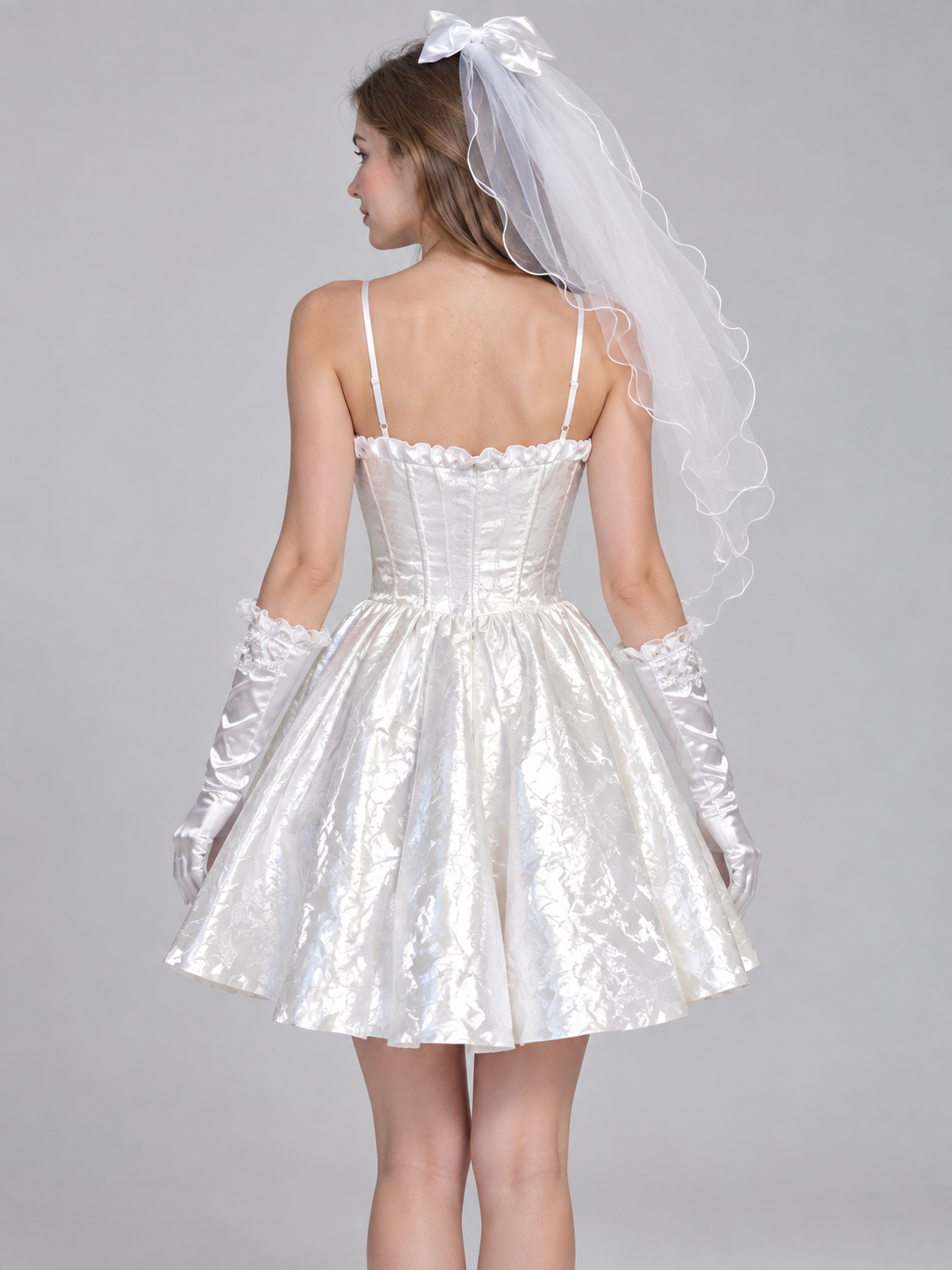 Vampire Costume: White Satin Dress, Veil