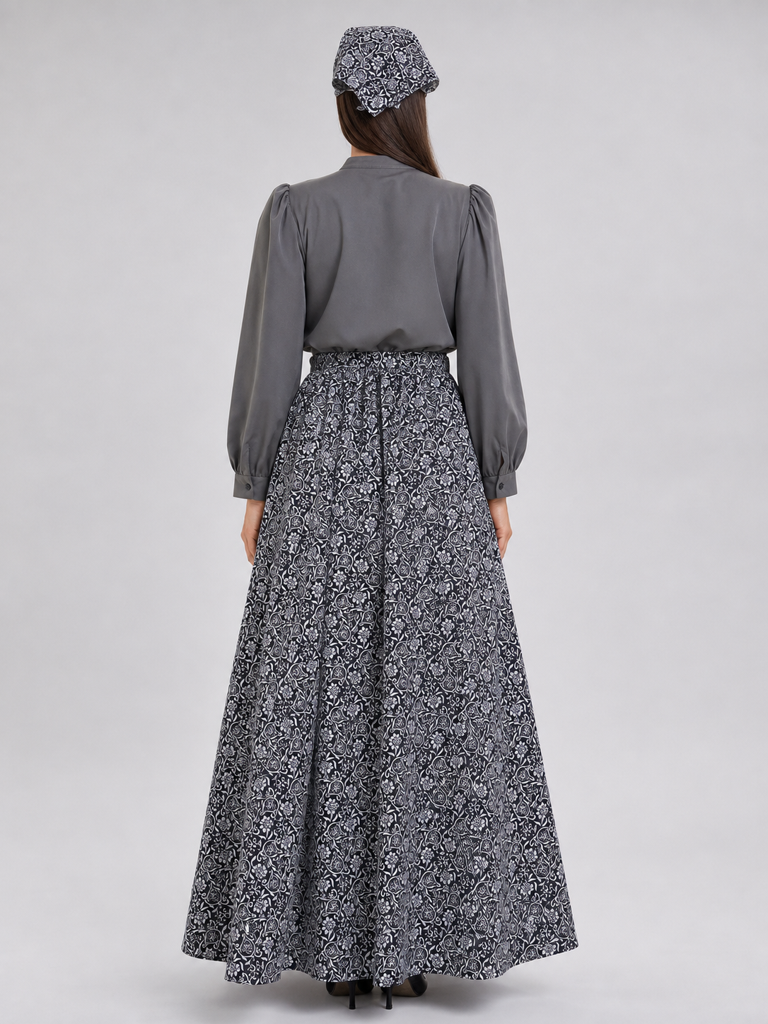 Retro-Style Dress with Stand Collar and Buttons