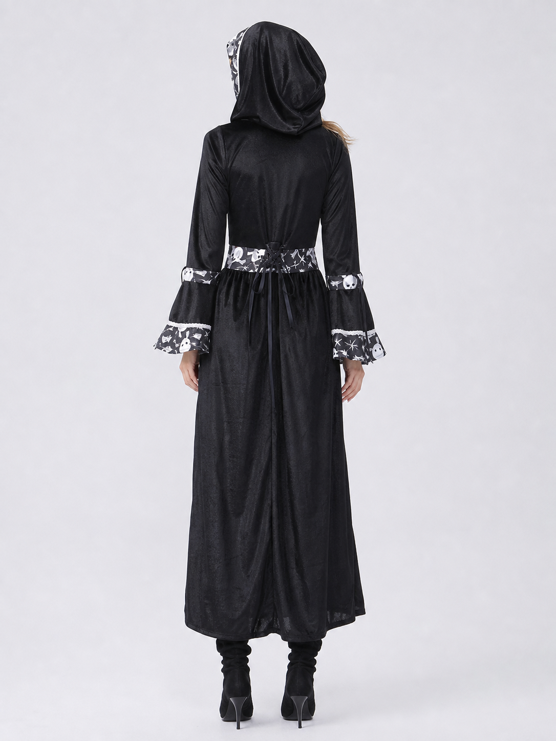 Black Hooded Witch Costume for Cosplay and Halloween