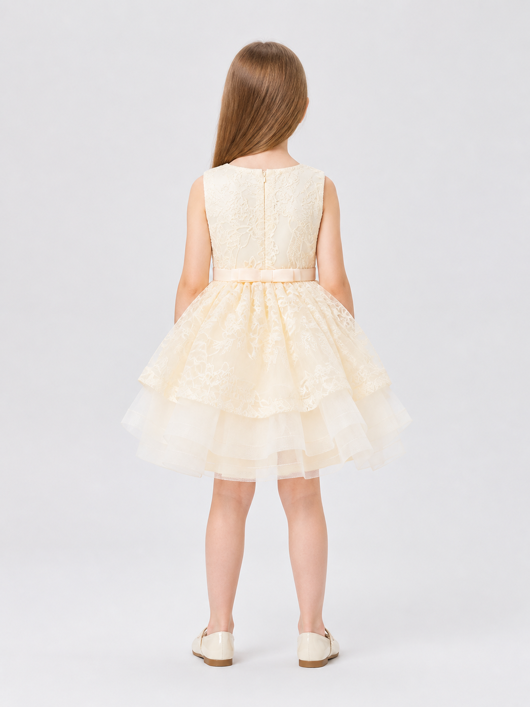 Full Dressy Girls’ Dress with a Tulle Skirt and Bow