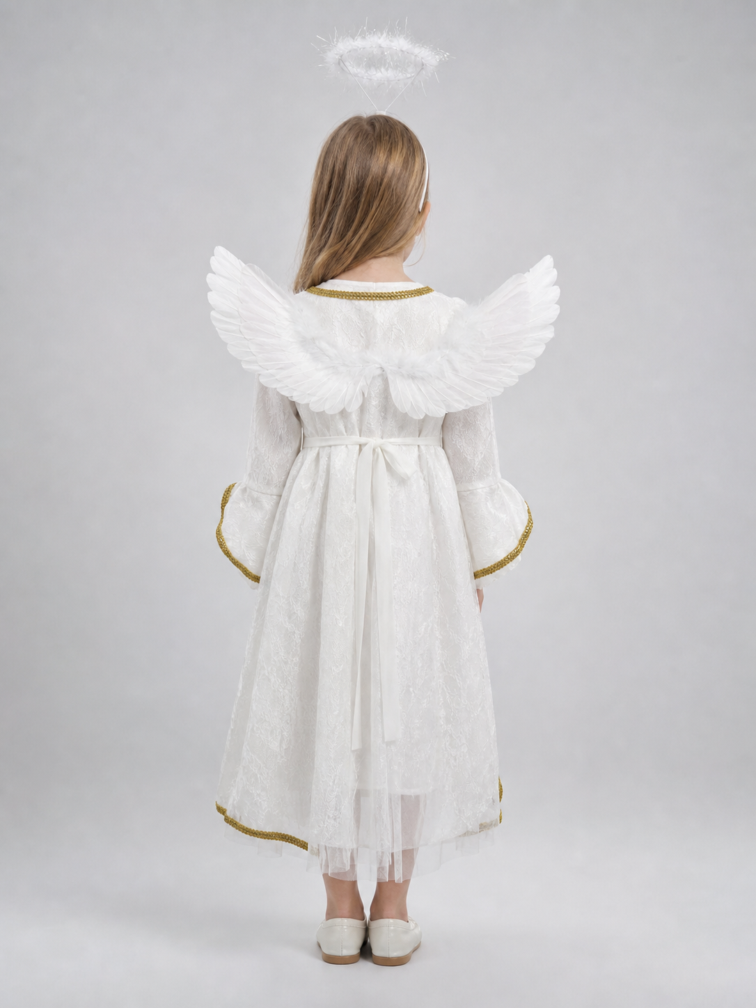 Angel Costume: White Dress with Wings and Halo