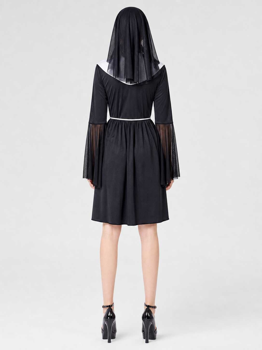 Robe Costume with Veil, White Collar, and Sleeves