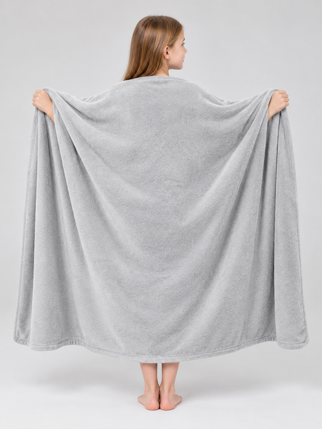 Silver-gray polyester blanket with bound edges