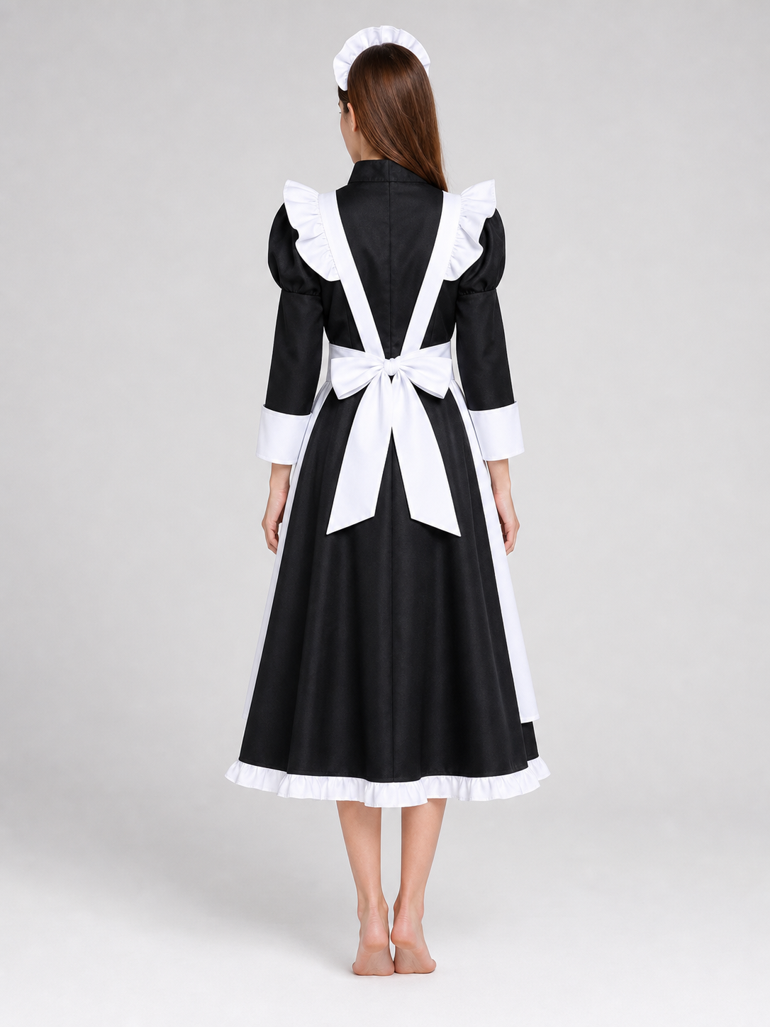 Cosplay Costume: Black-and-White Dress with Apron