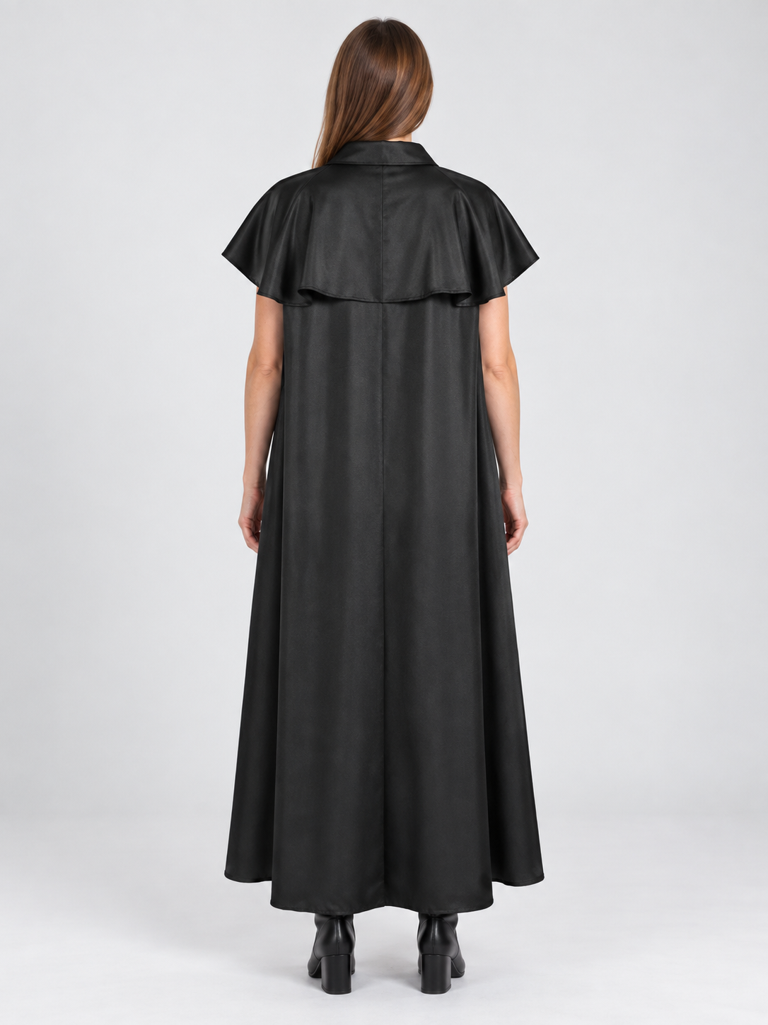 Black cloak with collar and capelet
