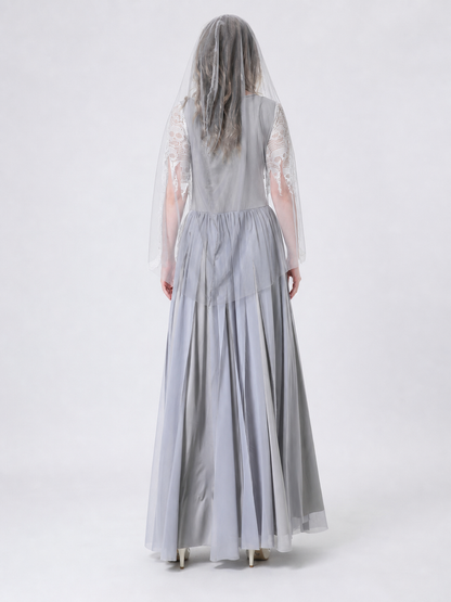 Gothic vampire costume with veil and lace dress