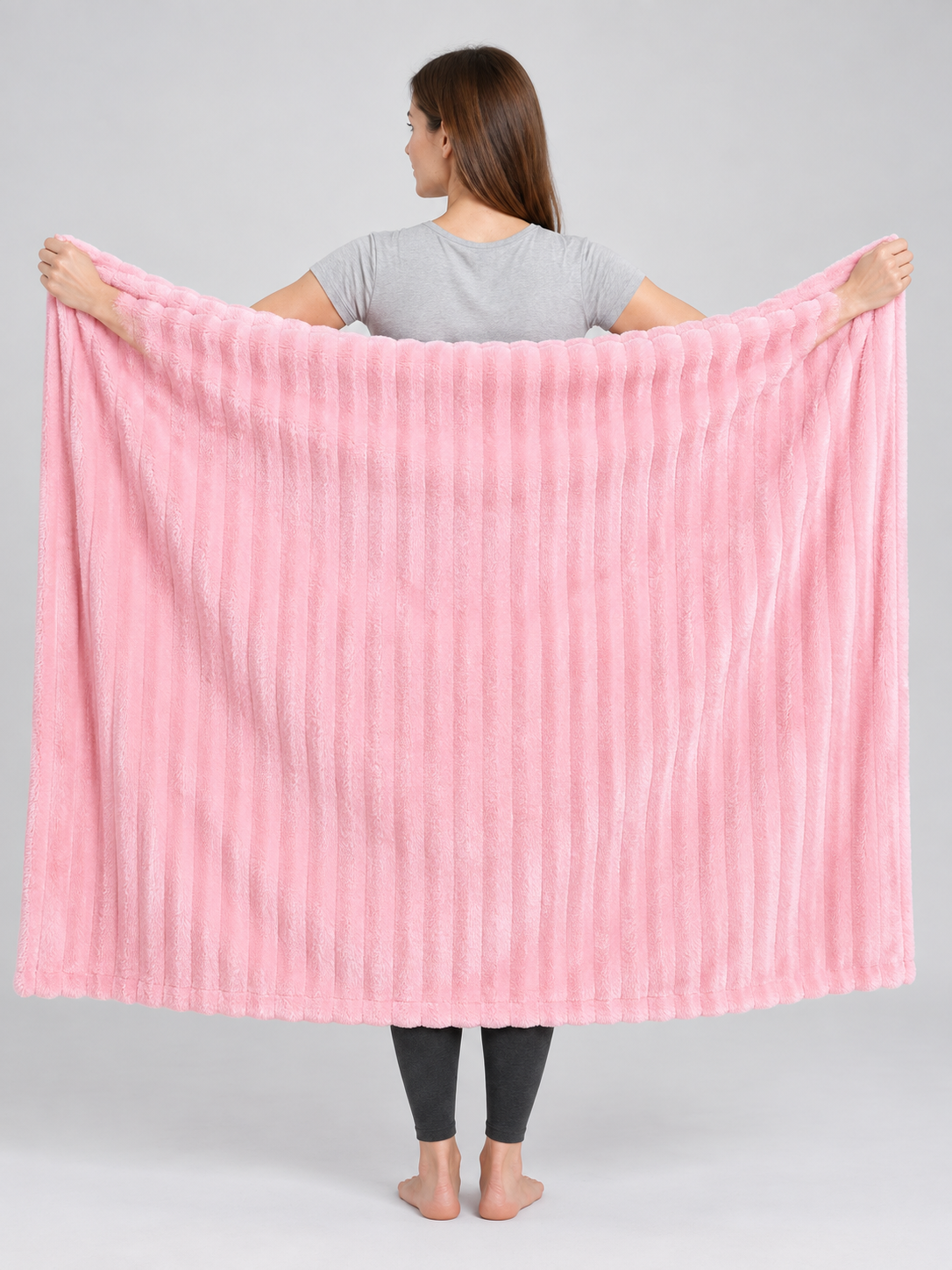 Pink Fleece Blanket with Lengthwise Waves