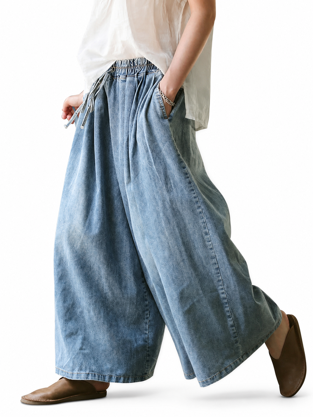 Light Blue Palazzo Pants with an Elastic Waist included items 3