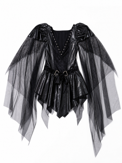 Black vampire costume with cape and mask for a party included items