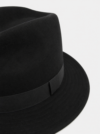 Carnival fedora hat with a wide brim