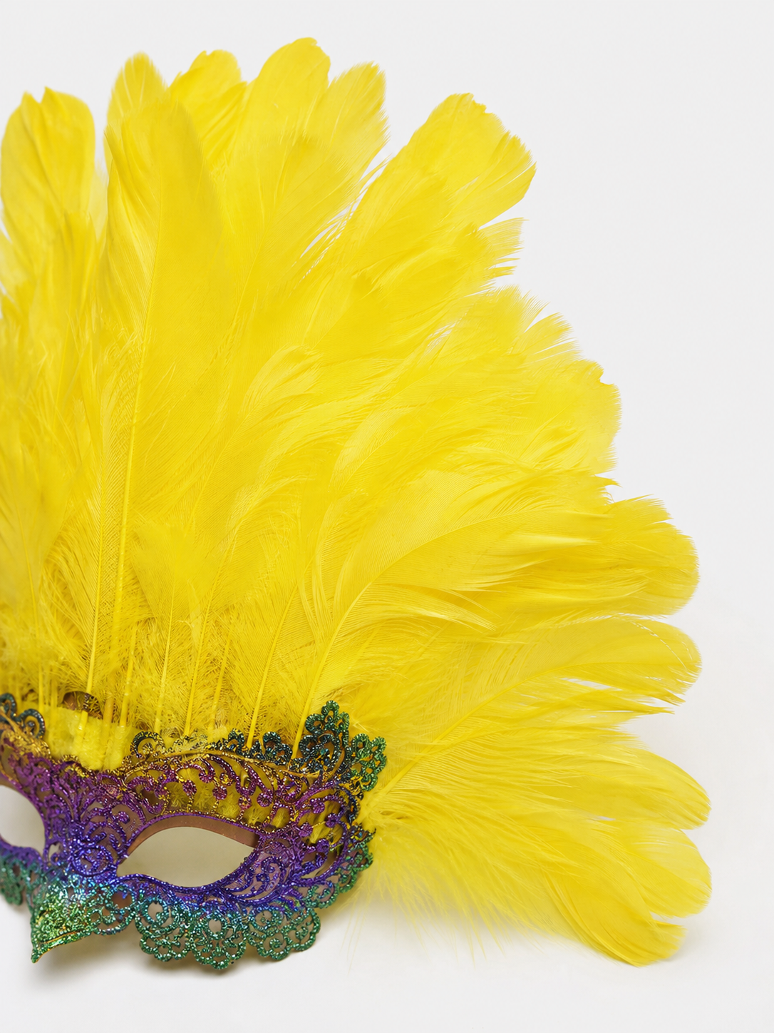 Carnival headpiece with yellow feathers