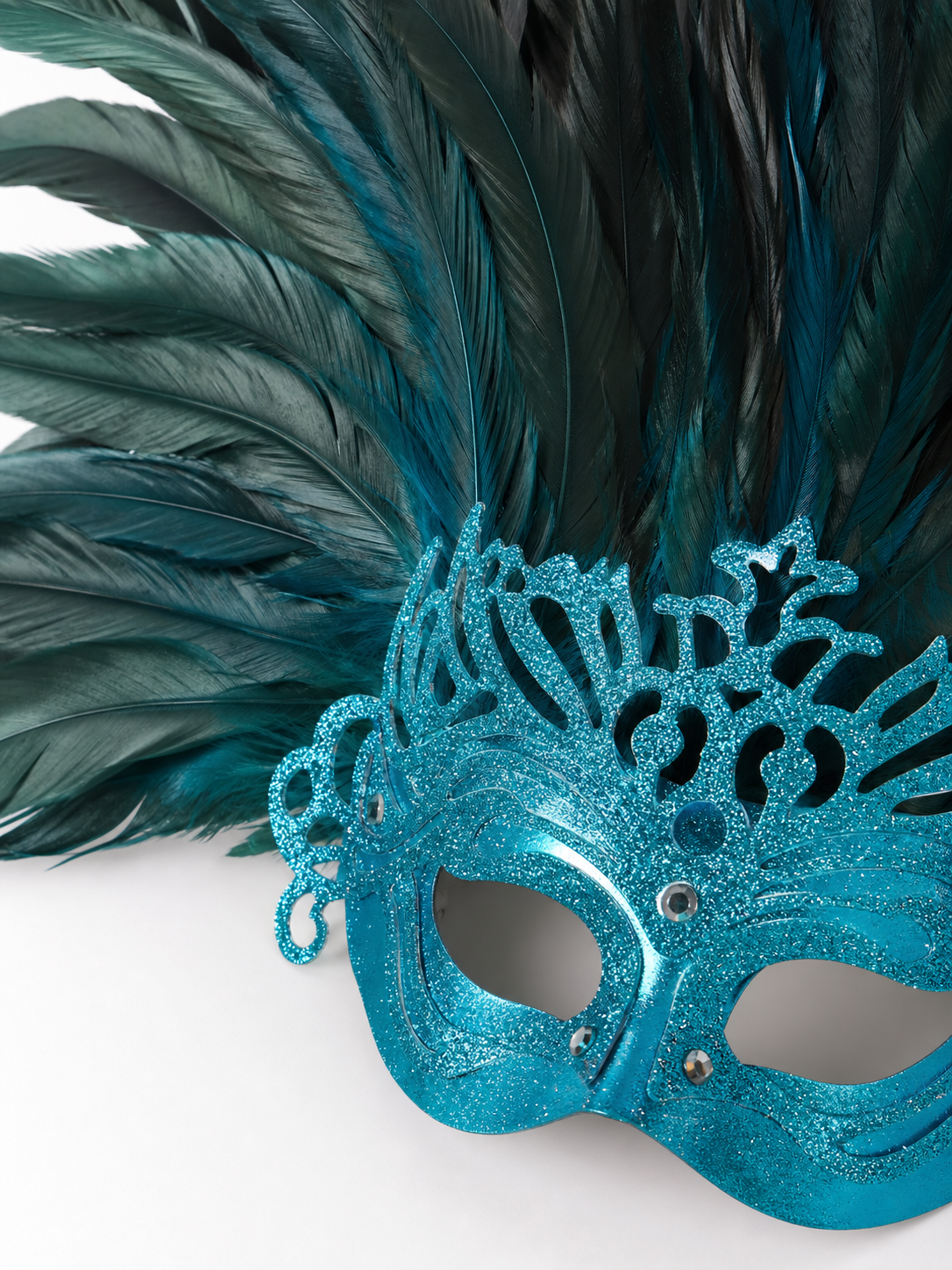 Carnival feathered headpiece with mask