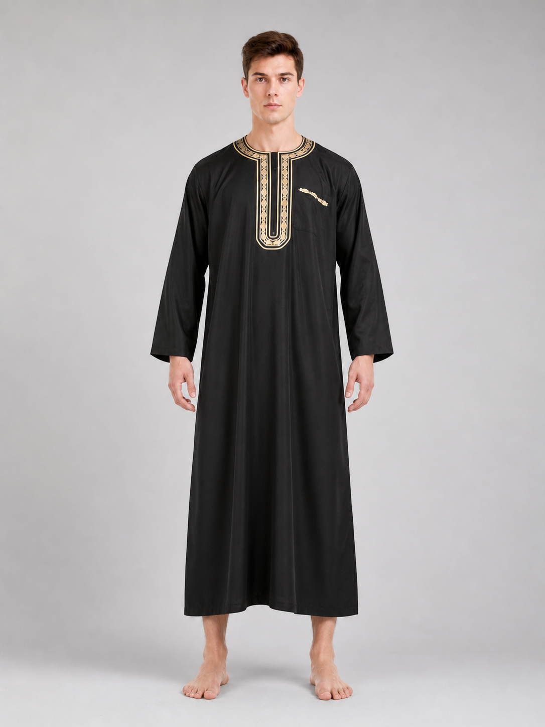 Long loose-fitting Islamic tunic with embroidery