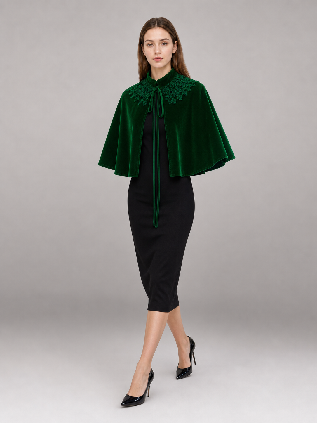 Green Costume Cloak with Collar