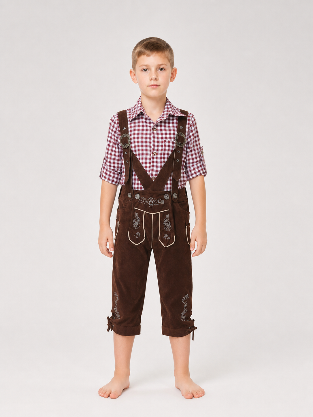 Oktoberfest-style costume: shirt and pants