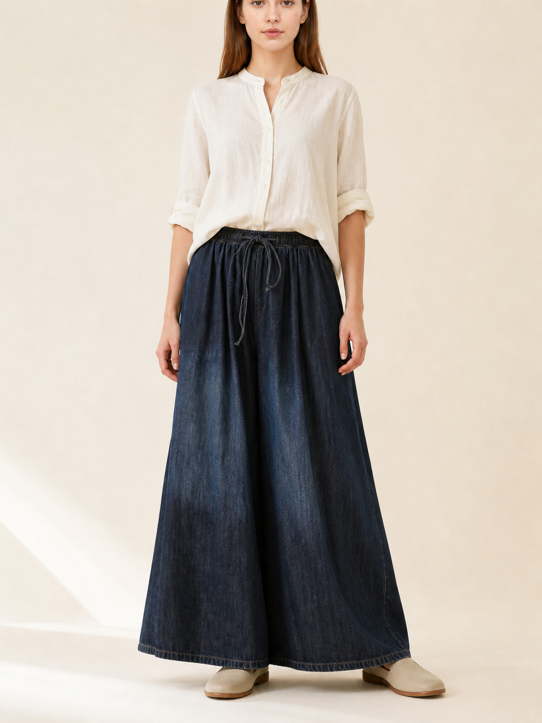 Women's high-waisted palazzo jeans with a drawstring