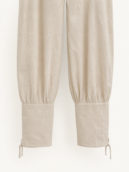 Men's loose-fit vampire pants with an elastic waistband