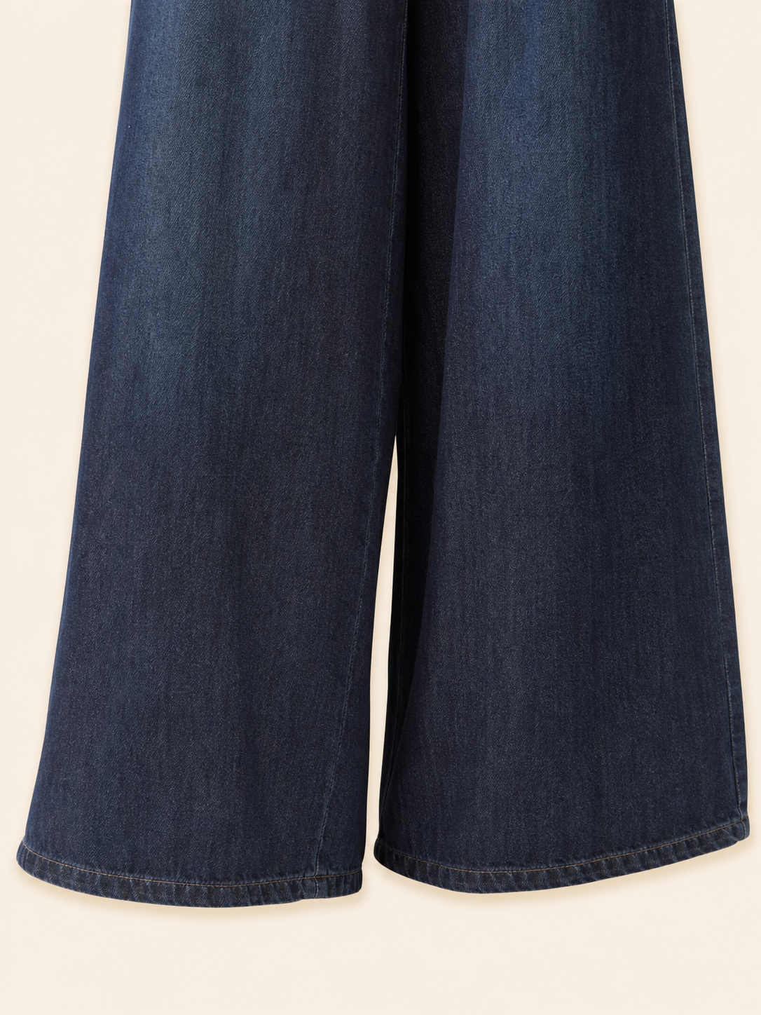 Women's high-waisted palazzo jeans with a drawstring