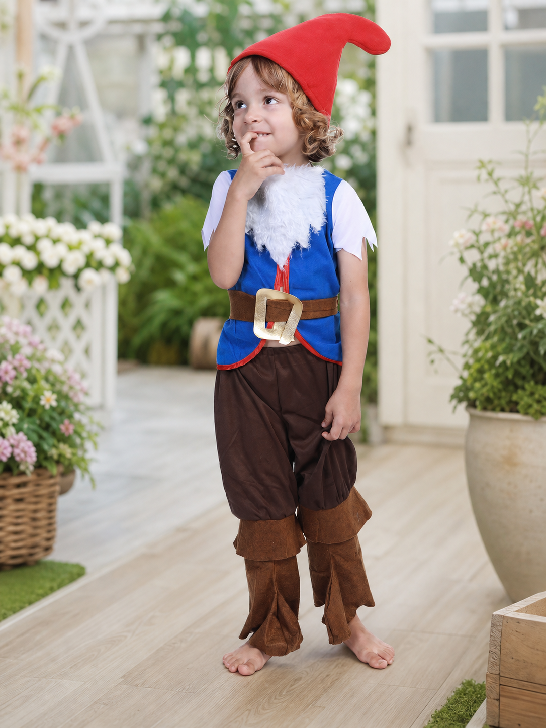Dwarf costume with beard for parties