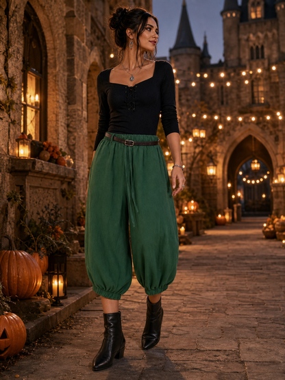 Loose-fit cropped shorts with drawstring, dark green
