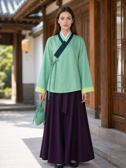 Hanfu cosplay costume inspired by "The Apothecary Diaries: Maomao"