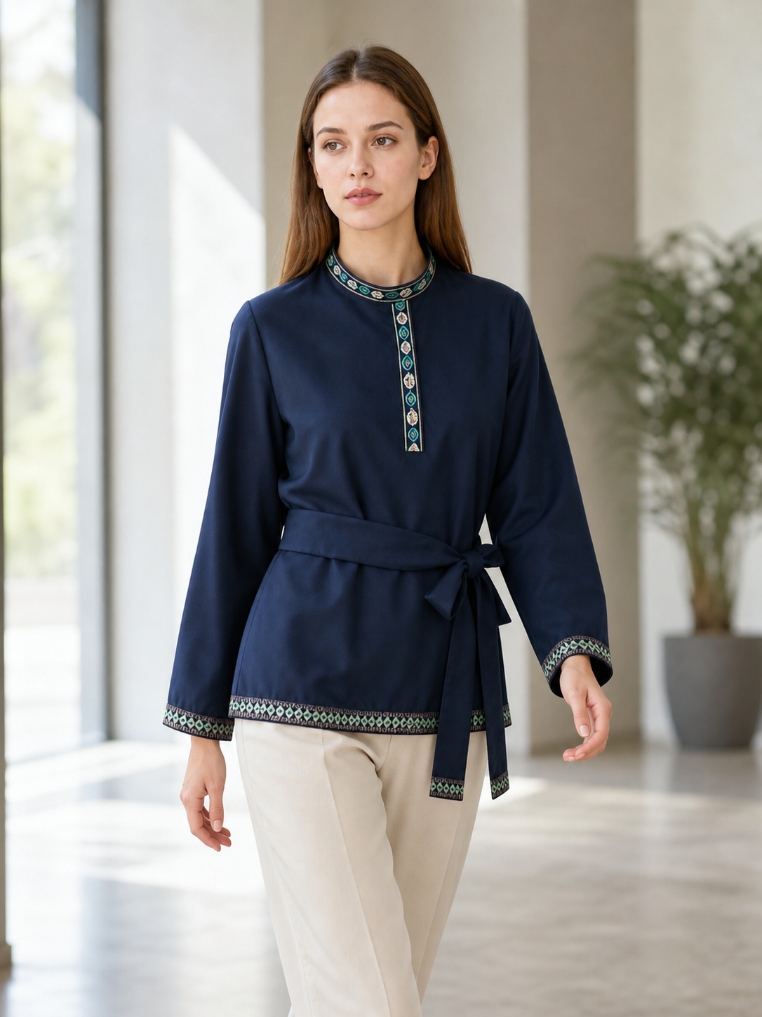 Tunic with a stand-up collar and belt, dark navy