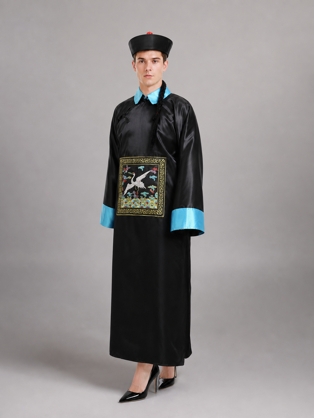 Ancient Chinese Style Costume: Black Robe and Hat