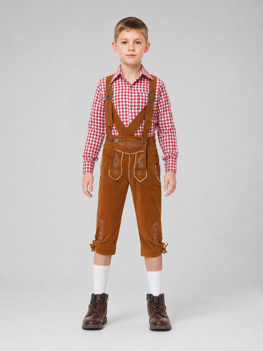 Bavarian Costume for Celebrations: Shirt and Pants