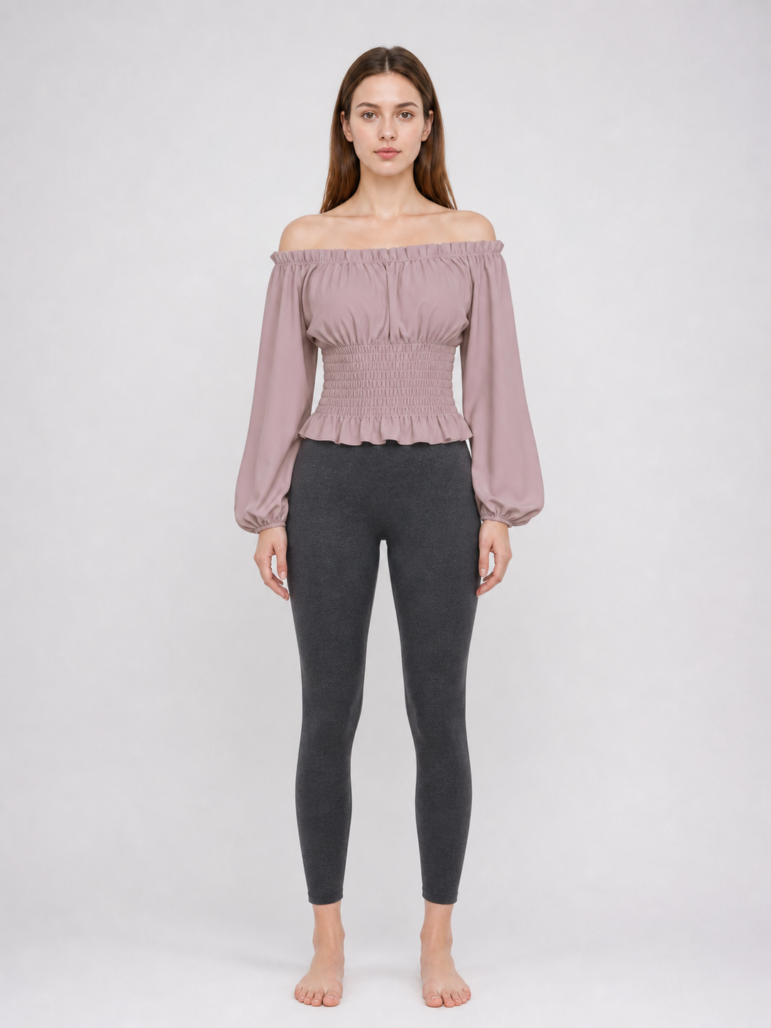 Cropped Blouse with Puff Sleeves and Ruffle