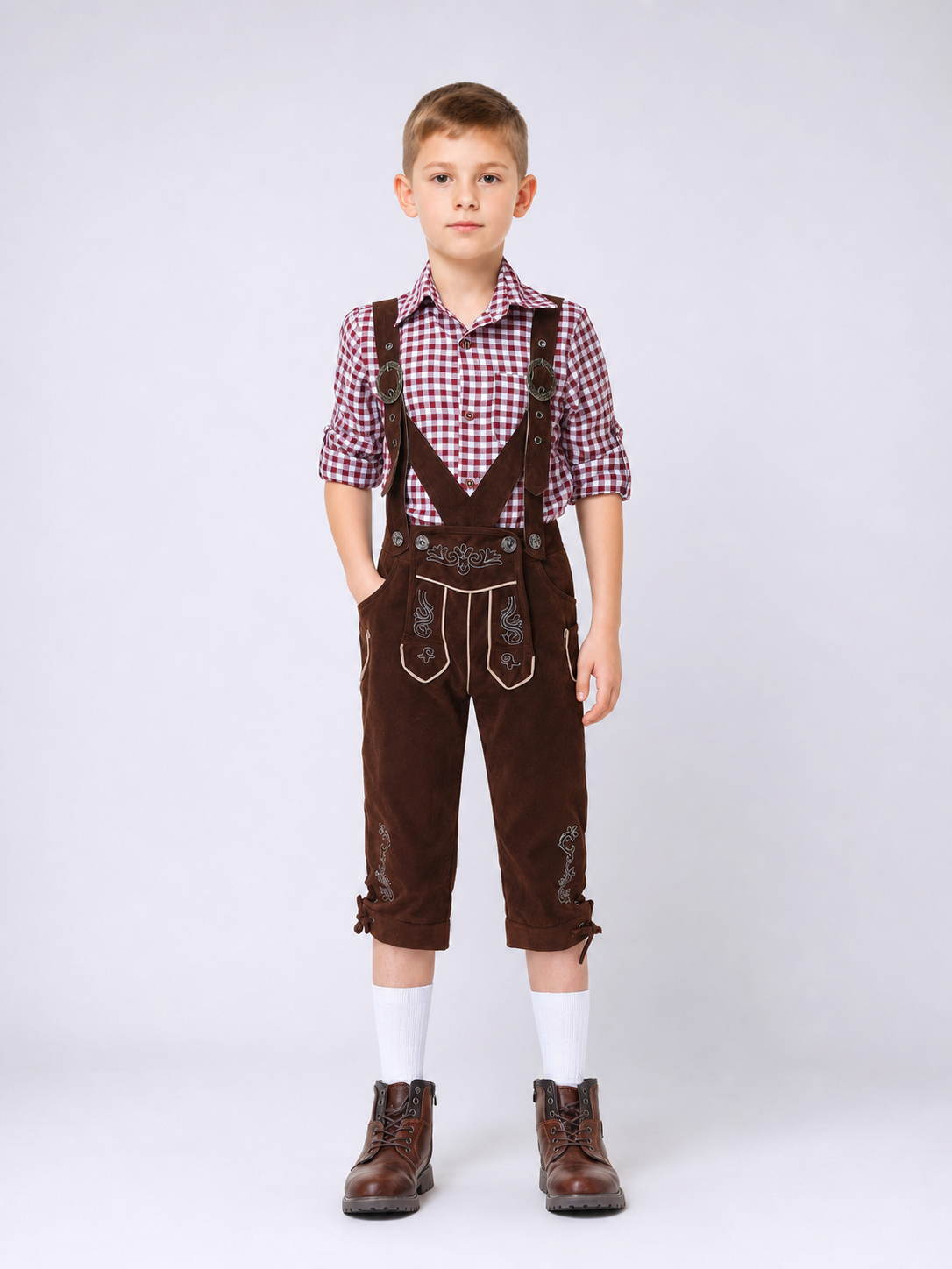 Oktoberfest-style costume: shirt and pants