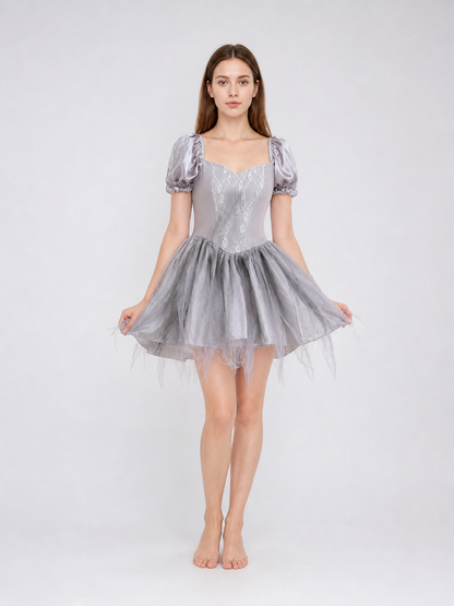 Ghost Bride Costume: Short Dress and Veil