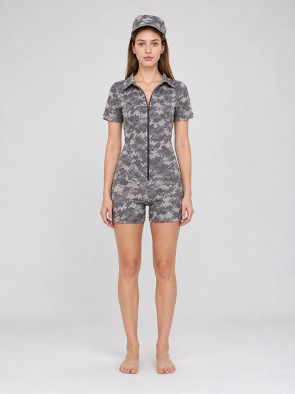 Camouflage jumpsuit costume with cap for parties
