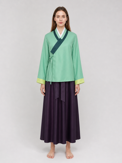 Hanfu cosplay costume inspired by "The Apothecary Diaries: Maomao"