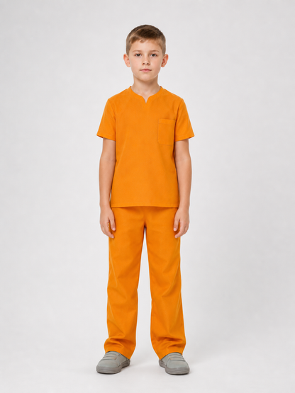 Role-Play Costume: Orange T-Shirt and Pants