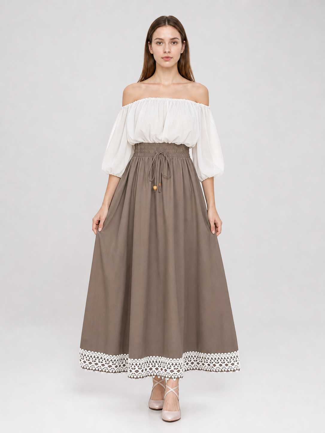Long khaki A-line skirt with lace