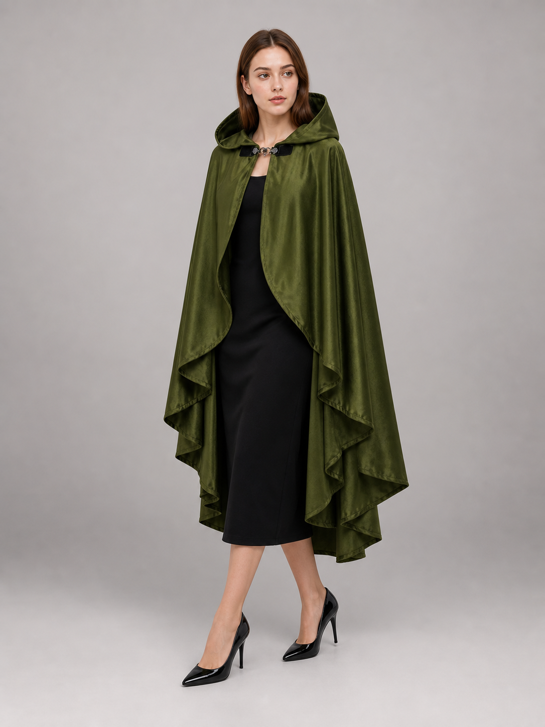 Green Costume Cloak with a Large Hood