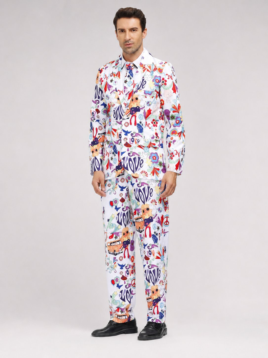 Costume with LOVE print — jacket and pants