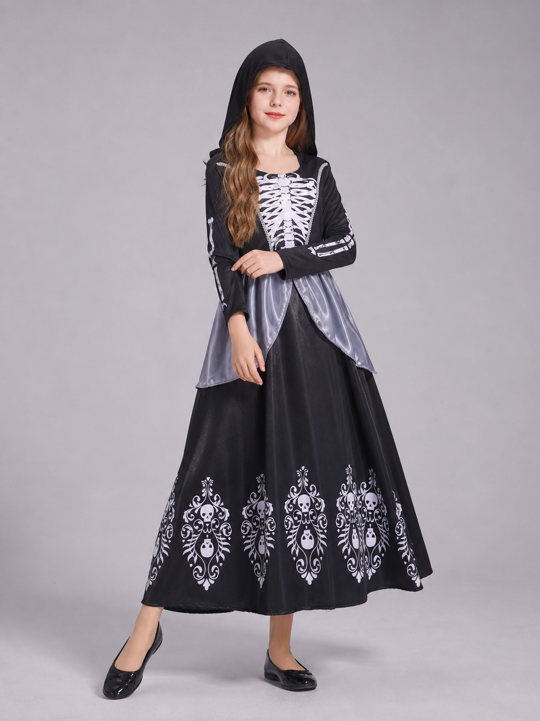 Gothic hooded dress with long sleeves