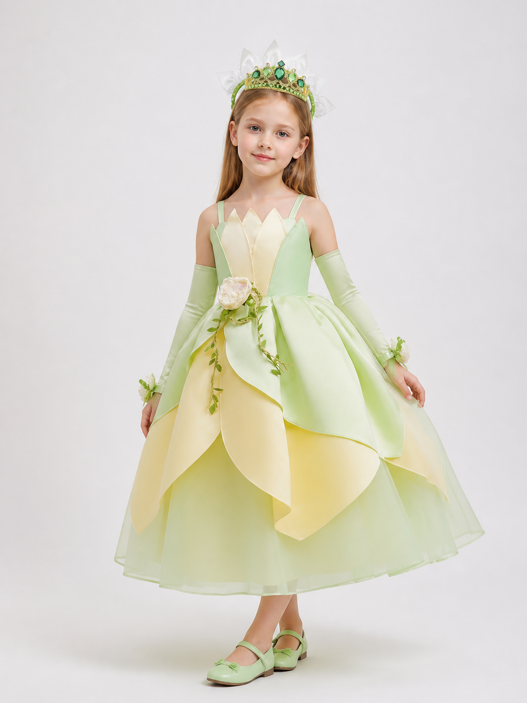 Princess Costume for Halloween and Cosplay Costumes detail