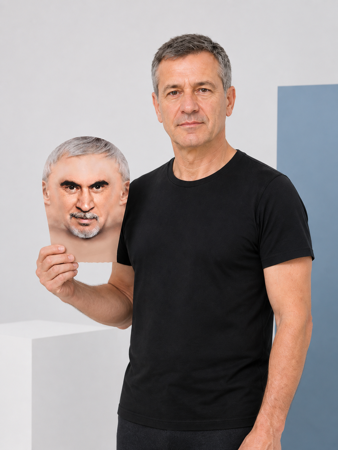 Carnival Mask with Beard and Gray Hair for Halloween Costume Masks detail