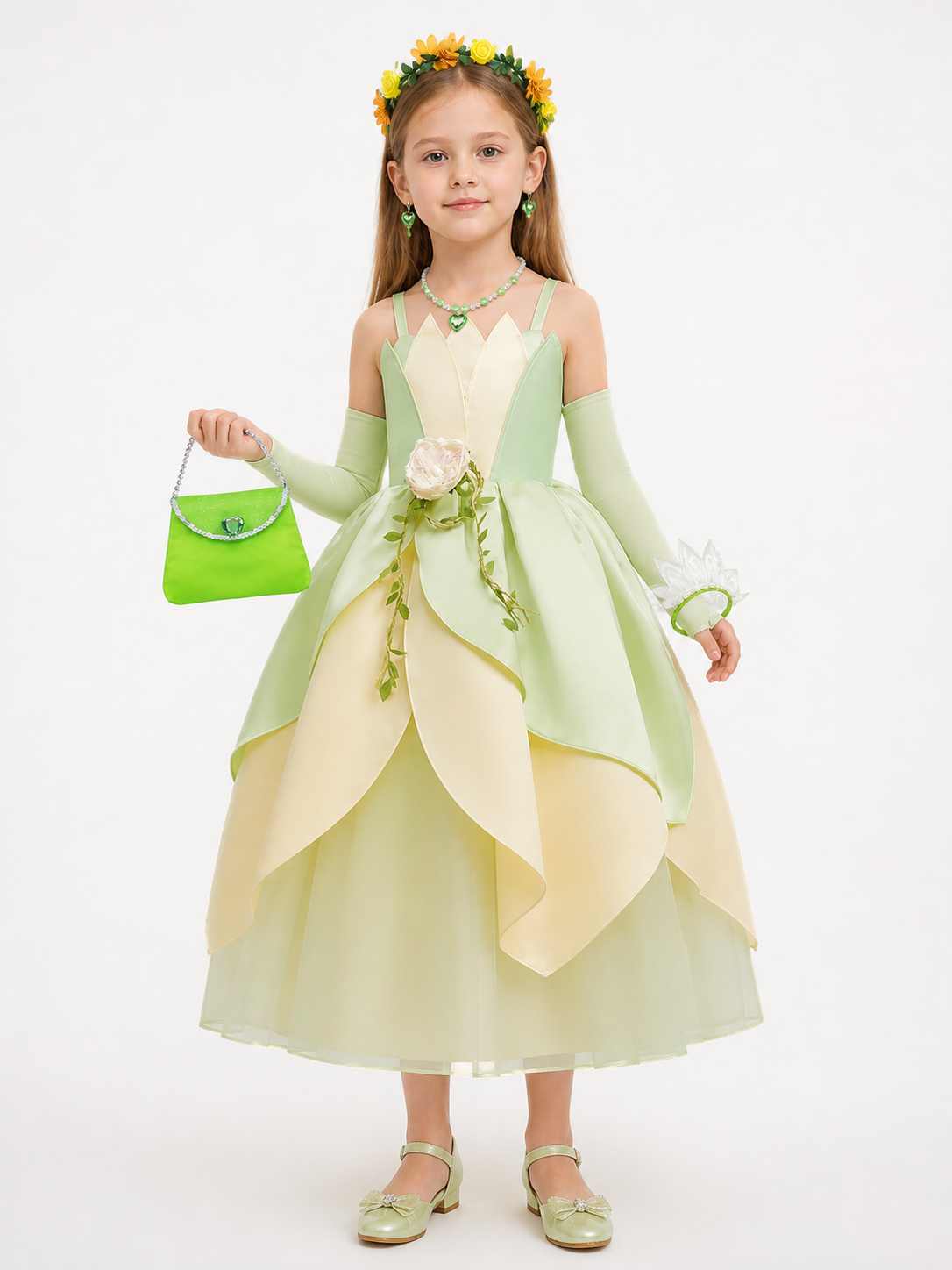 Princess Costume for Halloween and Cosplay Costumes detail
