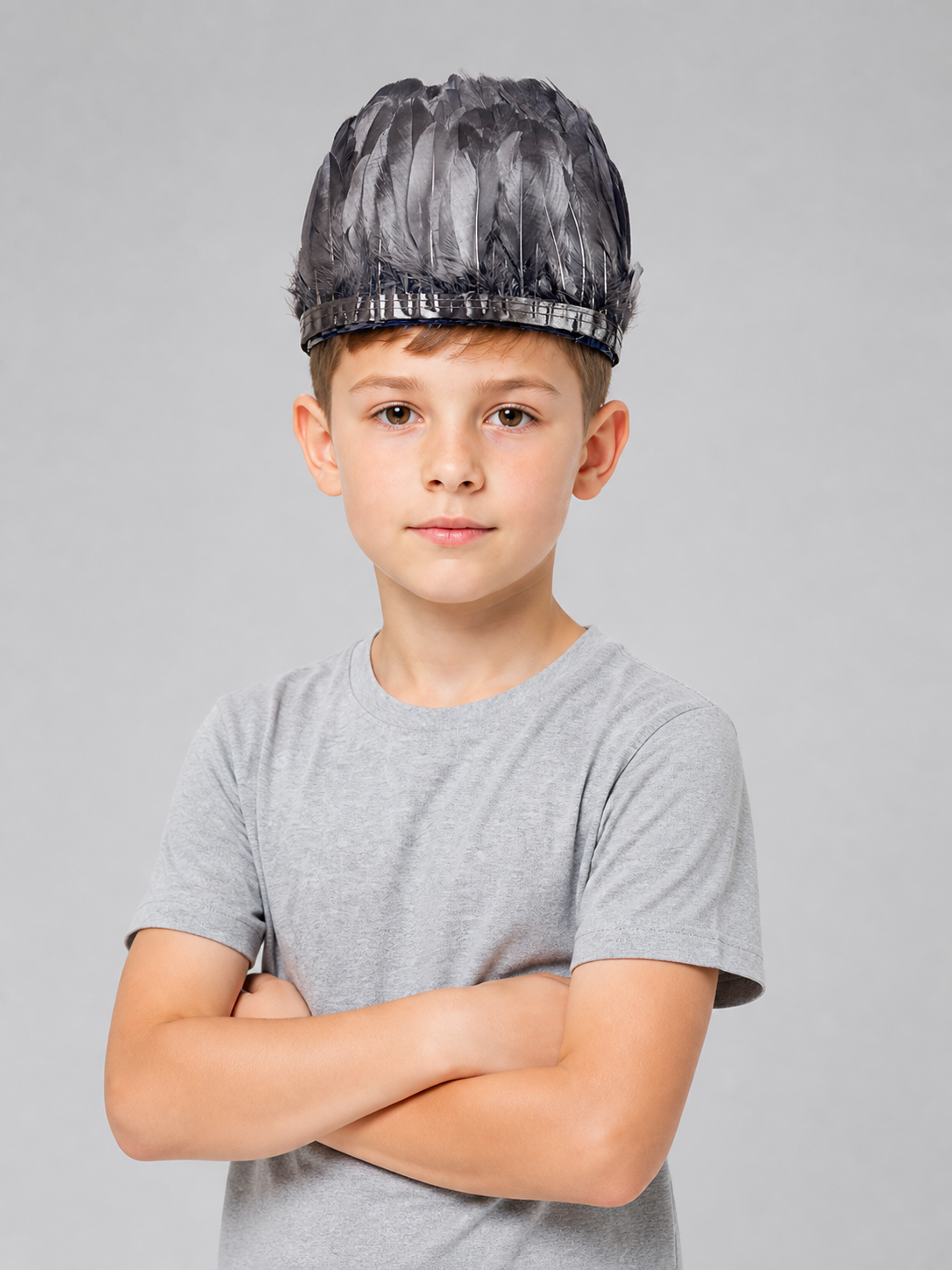 Carnival Feather Headwear, Gray Costumes detail