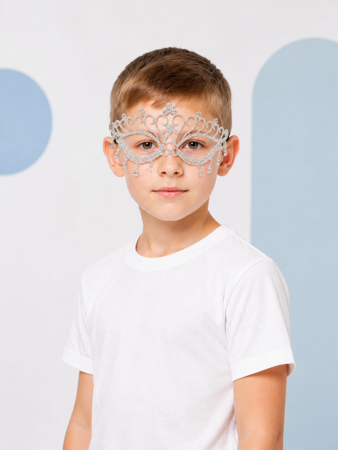 Transparent Carnival Mask with Rhinestones for Halloween Costume Masks detail