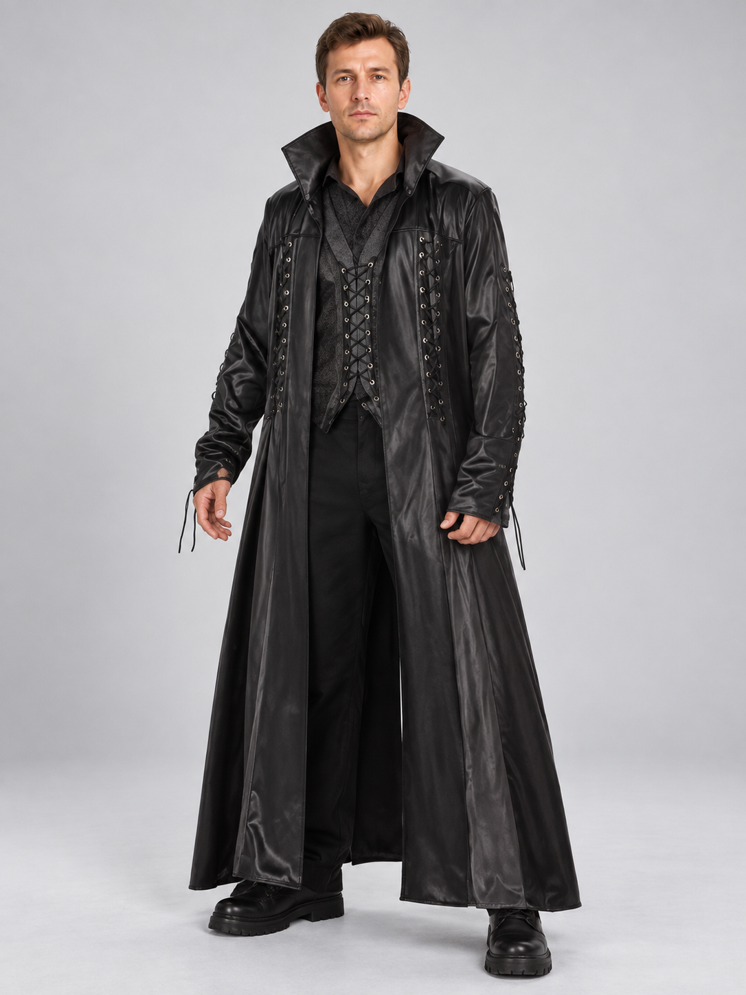 Black Vampire Costume: Cape, Vest, Pants