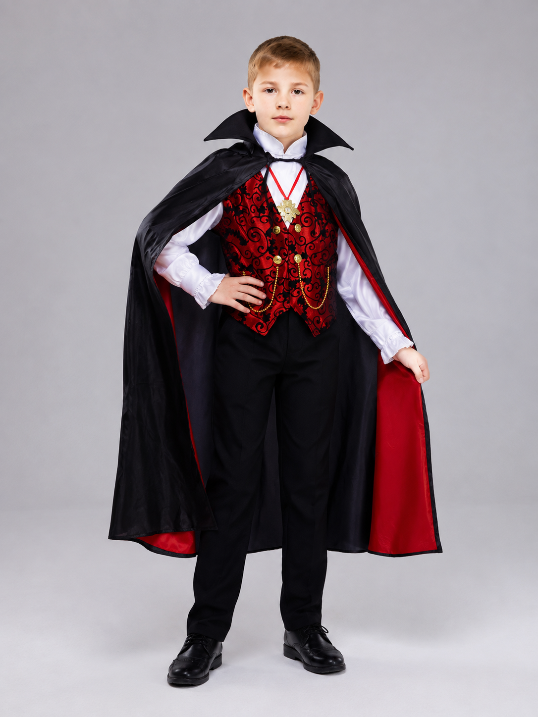 Children's Vampire Costume with Cape and Vest Costume Capes detail
