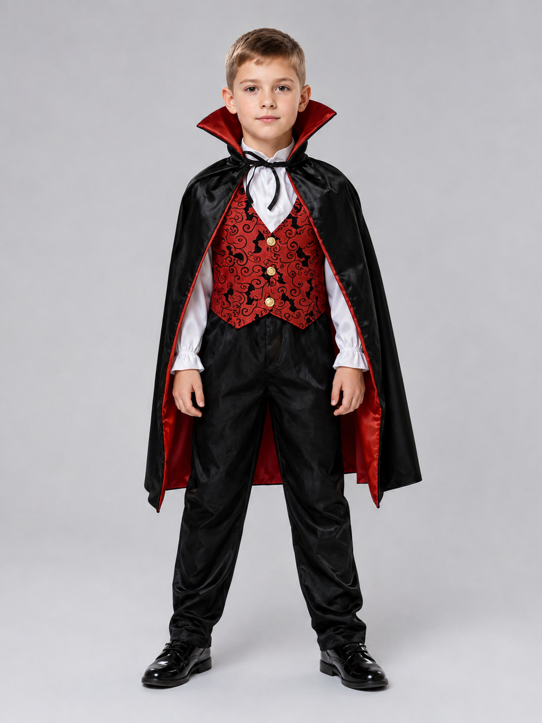 Children's vampire costume with cape, vest, and pants Costume Capes detail